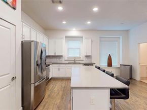 5811  Bryan Parkway  10, Dallas Texas 75206