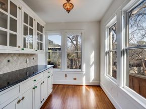 6931  Lindsley Avenue , Dallas Texas 75223