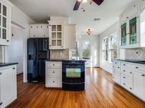6931  Lindsley Avenue , Dallas Texas 75223