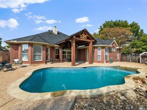 7  Equestrian Court , Mansfield Texas 76063