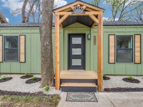 4221  Donnelly Avenue , Fort Worth Texas 76107