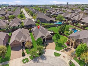 800  River Oak Avenue , Euless Texas 76039