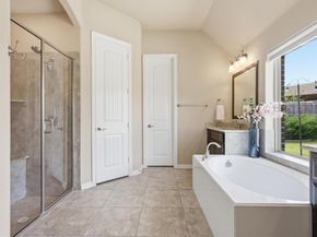 800  River Oak Avenue , Euless Texas 76039