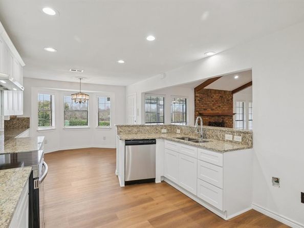 4903  Sachse Road , Sachse Texas 75048