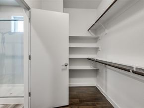 1225  Crownview Lane , Dallas Texas 75208