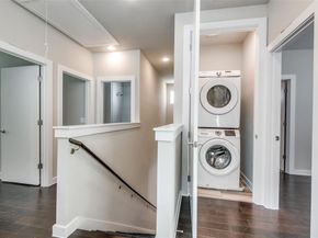 1225  Crownview Lane , Dallas Texas 75208