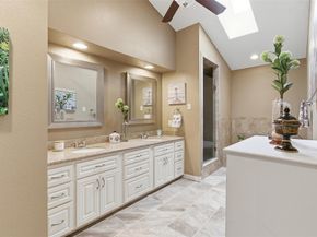 5138  Westgrove Drive  5138, Dallas Texas 75248