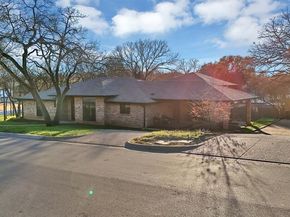 2814  Marquis Circle E, Arlington Texas 76016