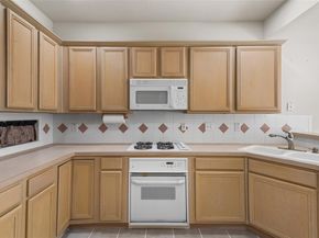 300  Cosbie Drive , Irving Texas 75063