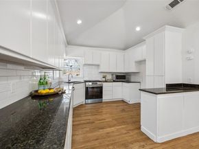 3335  Burlingdell Avenue , Dallas Texas 75211