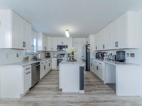 2216  La Salle Trail , Grand Prairie Texas 75052