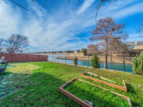 2216  La Salle Trail , Grand Prairie Texas 75052
