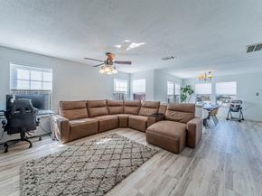 2216  La Salle Trail , Grand Prairie Texas 75052