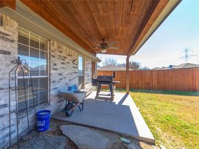6004  Ten Wood Court , Arlington Texas 76018