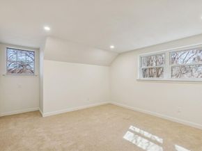 1704  Venetian Circle , Arlington Texas 76013