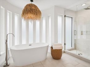 7605  Queens Garden Drive , Dallas Texas 75248