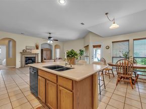 2951  Velero  , Grand Prairie Texas 75054
