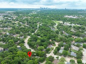 8226  Hunnicut Road , Dallas Texas 75228