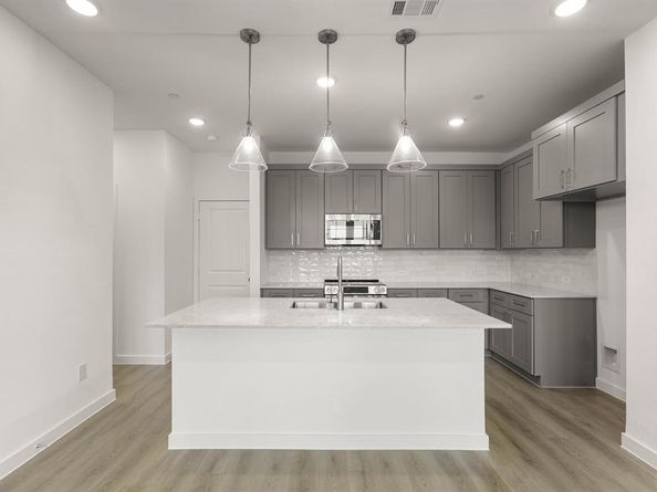 2306  Glacier Way , Mansfield Texas 76063