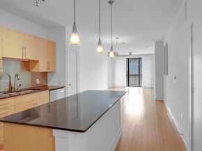 4333  Gilbert Avenue  215, Dallas Texas 75219