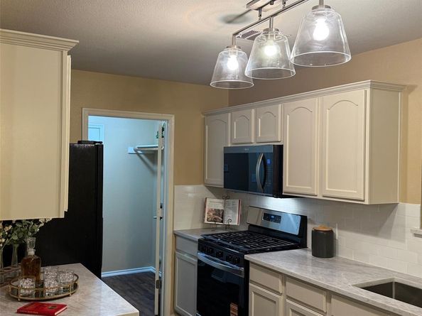 9928  Southgate Drive , McKinney Texas 75072