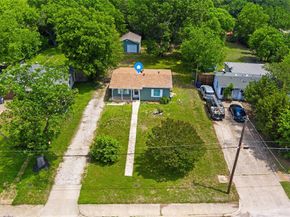 1006  Westridge Avenue , Lancaster Texas 75146