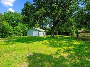 1006  Westridge Avenue , Lancaster Texas 75146