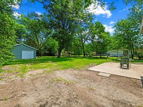 1006  Westridge Avenue , Lancaster Texas 75146