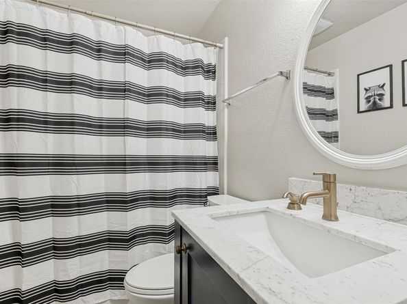 2418 W 5th Street , Irving Texas 75060