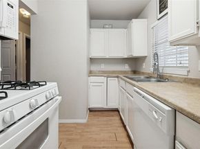 2418 W 5th Street , Irving Texas 75060