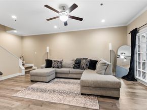 4102  Buena Vista Street  10, Dallas Texas 75204