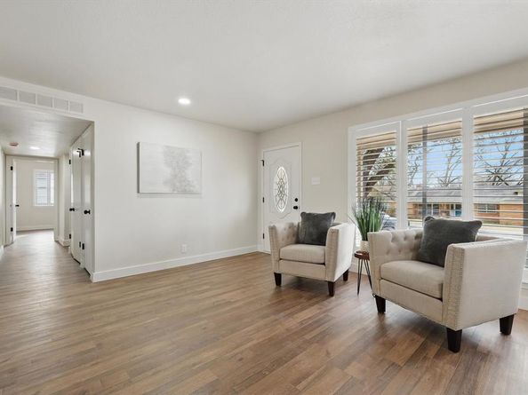 1007  Carroll Drive , Garland Texas 75041