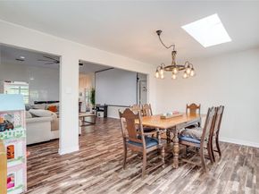 5609  tulane Avenue , River Oaks Texas 76114