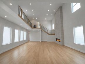 3358  Sylvan Avenue , Dallas Texas 75212