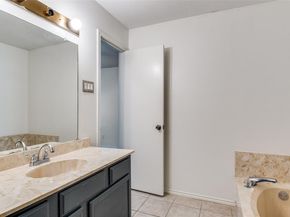 5902  Marvin Loving Drive  201, Garland Texas 75043