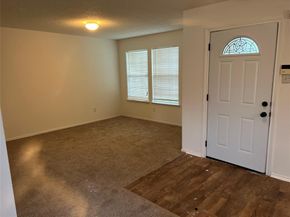 140  Rolling Hills Place , Lancaster Texas 75146