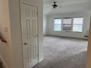 140  Rolling Hills Place , Lancaster Texas 75146