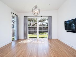 6446  Prestonshire Lane , Dallas Texas 75225