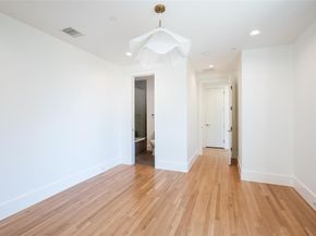 6446  Prestonshire Lane , Dallas Texas 75225