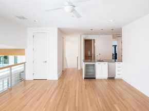 6446  Prestonshire Lane , Dallas Texas 75225