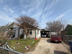 2610  Ingersoll Street , Dallas Texas 75212