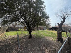 2610  Ingersoll Street , Dallas Texas 75212