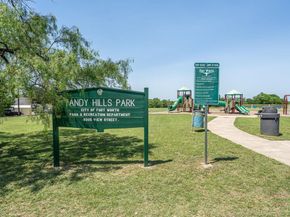 2706  Bomar Avenue , Fort Worth Texas 76103