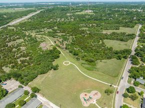 2706  Bomar Avenue , Fort Worth Texas 76103