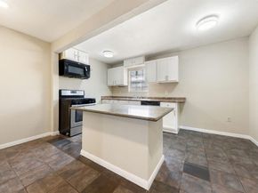 3432  Avenue C  , Fort Worth Texas 76105