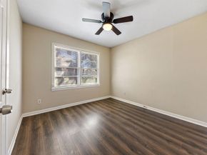 3432  Avenue C  , Fort Worth Texas 76105