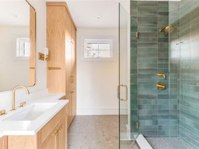 6016  Del Roy Drive , Dallas Texas 75230