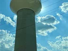 1909  TOWNGATE Drive , Garland Texas 75041