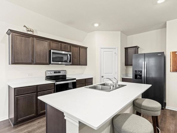 11236 W Pond Drive , Providence Village Texas 76227