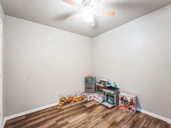 2401  Doreen Street , Grand Prairie Texas 75050